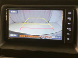 【バックカメラ】あると便利なバックカメラ装備!駐車時に後方がリアルタイム映像で確認できます。立体駐車場や夜間の車庫入れ時に大活躍!運転スキルに関わらず、今や必須となった装備ですね♪