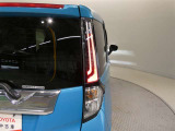 LEDテールライトです。省電力、高輝度のLEDは明るく照らすので夜間運転時の視認性を高めます。スタイリッシュな見た目で細かいところもこだわりたいあなたに!