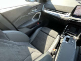 弊社在庫車両は入庫段階での客観的且つ厳正な車両チェック(第3者機関日本査定協会による査定)を実施しております。メーター改ざん車、修復歴車などは一切ございませんのでご安心の上ご検討ください。