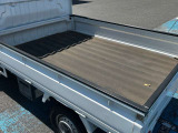 荷室は広くたくさんの日用品のお買い物をお載せできてレイアウト次第で用途が盛りだくさんです。