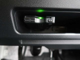 ETC車載器付きです。高速道路の料金所もスムーズに通過できます。