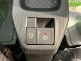 ダイハツディーラーでは「ダイハツ認定U-CAR」という基準を設け、車選びに詳しくないお客様でも「安心して選べる」をご提供しています。