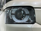 LEDヘッドライトは、点灯の瞬間から最大光量を発揮し、突然暗くなるトンネルなどでの安定感を高めます。
