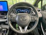 【純正革巻きステアリング】上質な革を使用することで、手にしっかり馴染みとても運転しやすいハンドルです♪