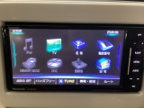 【メモリーナビ】目的地まで分かりやすく導いてくれます。初めての道でも地図が手元にある安心感が、ドライブの不安をそっと取り除いてくれます。