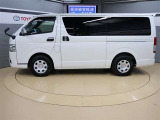 仕事にもプライベートにも使用可能な大人気のハイエース スーパーGL♪人気なのはお車を見ていただければご納得いただけます(*^_^*)