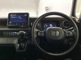 ドライブの必需品。見やすい・使いやすいHonda純正のメモリーナビを搭載。