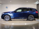 【BMWのxDrive】xDriveはいかなる状況下でも安定した走りを実現しています。 これによりストレスなく運転できることはもちろんのこと、安全性能も向上しています。