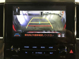 バックガイドモニターで、後方を確認しながら安心して駐車することができます。運転初心者も熟練者も必須の機能ですよ!