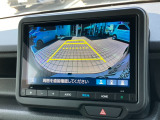 バックカメラ♪運転席から死角となりやすい部分も見えやすく車庫入れの苦手な方にも安心して駐車できます☆