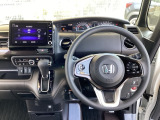 ドライブの必需品。見やすい・使いやすいHonda純正のメモリーナビを搭載。