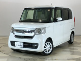 ホンダカーズ東京中央池上南店へようこそ。当社下取りのお墨付き車両。人気車両で充実装備の一台。おススメです。どうぞご覧くださいませ。