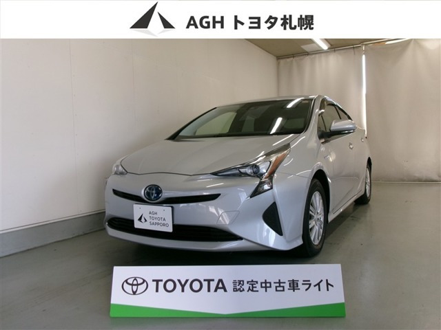 トヨタ プリウス 