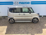横からのデザインのスタイリッシュですね。