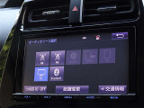 CD・DVD(再生機能)・ブルートゥース等を使用することができます。