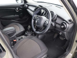 運転席のシートの状態もいいです