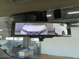 スマートルームミラー★車両後方のカメラ映像をミラー面に移して、いつでもクリアな後方視界を確保します♪