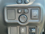 ガソリンを節約するのがアイドリングストップ。普段通りの運転で状況に応じてクルマ自身が判断してアイドリングストップし、エコドライブを行って経済的な走行を実現します
