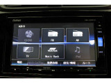 ホンダ純正ナビなのでダッシュボードにスッキリと収まっています。土地勘の無い所でも迷わず安心ですね!AVも色いろ視聴出来るのでドライブも楽しくなります!