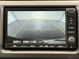 ★バックモニター搭載★ バック時目視しにくいクルマの周囲をカメラで映し出し、安全・安心駐車をサポート♪バックの苦手な方も後ろがハッキリ見えるので安心です☆