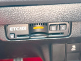 【ETC】高速道路の料金所をストレスなく通過!話題のスポットやサービスエリアに多い「スマートIC」利用時は必須のアイテムです。当店でセットアップを実施、ご納車当日からすぐにご利用いただけます!