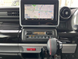 【ナビゲーション】使いやすいナビで目的地までしっかり案内してくれます。各種オーディオ再生機能も充実しており、お車の運転がさらに楽しくなります!!