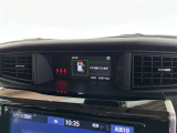 ●見やすい画面が運転をサポート● TFTカラーマルチインフォメーションディスプレイ! 4.2インチの高精細な液晶に、運転情報を提示♪ さらに【エコキャラ】などの楽しい画面も☆