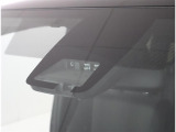 サポカーは、高齢運転者を含めたすべてのドライバーによる交通事故の発生防止・被害軽減対策の一環として、国が推奨する新しい自動車安全コンセプトです。詳しくは販売店スタッフまでおたずねください。