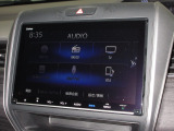 ナビゲーションは純正9インチメモリーナビ(VXM-217VFNi)を装着しております。AM、FM、CD、DVD再生、Bluetooth、音楽録音再生、フルセグTVがご使用いただけます。