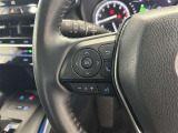 運転中、オーディオの操作をしてて、ハッとしたことはありませんか?ステアリングスイッチは、運転中でもハンドルでオーディオの操作が可能です。安全なドライブをサポートします。