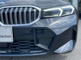 また、BMW正規認定中古車は、エマージェンシーサービスが自動付帯。24時間365日、皆様のカーライフをサポート致します。確かな安心のうえで、「駆けぬける歓び」をご堪能ください。
