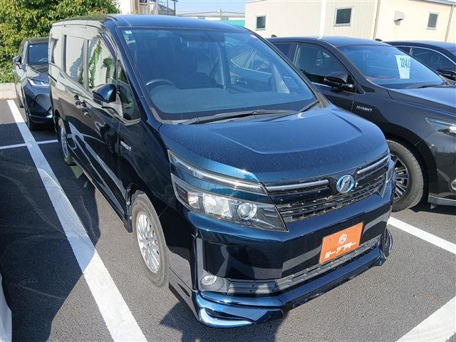 トヨタ ヴォクシー 