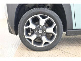 純正なので車に似合うデザインになっていますね。スタッドレスタイヤもご相談下さい。