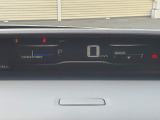 視界の良い運転席、ステアリング周りの画像です。