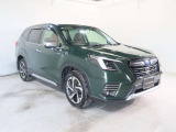 G-PARK旭川の展示場は屋根付きですので天気が悪くてもお好みのお車をご覧いただけます。