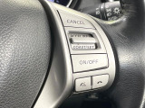 【クルーズコントロール】高速道路もラクラク走行。アクセルを離しても一定速度で走行ができ、長距離運転時の負担を軽減!加速・減速も簡単なスイッチ操作で調整できます。