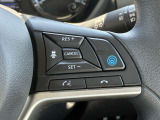 ステアリング右側にはプロパイロット用スイッチを配置。運転しながらでも操作が可能です