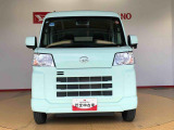 長野ダイハツ販売は車両に詳しくない方でも気軽に立ち寄れるお店作りを目指しています。高年式・低走行のお車がいっぱいです!是非一度遊びに来てください♪