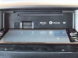 純正メモリーナビ(MJ320D-W) CD・DVD再生  CD録音可 フルセグTV Bluetooth対応★携帯電話にダウンロードした音楽が車内でも楽しめます。ハンズフリー通話も可能です !