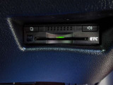 ETC車載器付きです。高速道路の料金所もスムーズに通過できます。