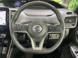 【ステアリングスイッチ】運転中、前方から目線をそらすことなく、オーディオ等の操作が可能な便利機能!安心&快適なドライブを演出してくれます♪