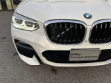 自動車保険も純正のクオリティを。BMWの正規ディーラーのみが取り扱い可能な、BMW専用自動車保険。専任のスタッフが皆様のカーライフを24時間365日サポート致します。