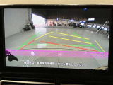 バックガイドモニターで、後方を確認しながら安心して駐車することができます。運転初心者も熟練者も必須の機能ですよ!