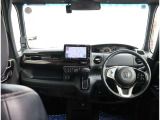 保証に関しましても、高年式車両にはメーカー保証や低年式車でも最長3年・走行無制限まで、ご用意させて頂いております(車輌によって条件が変わります。)