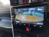 バックモニター装備!駐車時等に活躍♪ ガイドライン付きで、自信が無くても O.K♪ 一度体験すると、無くてはならないものですよ☆