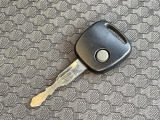 【キーレス】ボタンひとつでドアの開閉が可能で便利です!