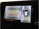 バックガイドモニターで、後方を確認しながら安心して駐車することができます。運転初心者も熟練者も必須の機能ですよ!