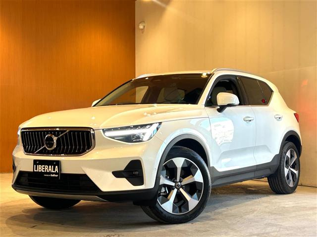 XC40 アルティメット B4 AWD 4WD 本革シート