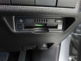 ETCを装備しています。高速道路の料金が後払いなので、料金所で止まることが無く、ノンストップでスイスイ進めます。