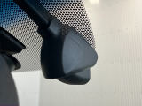 純正ドライブレコーダーを装着しています♪高画質、高機能で、毎日の運転に安心をプラスします!しっかり、録画できるマストアイテムです♪